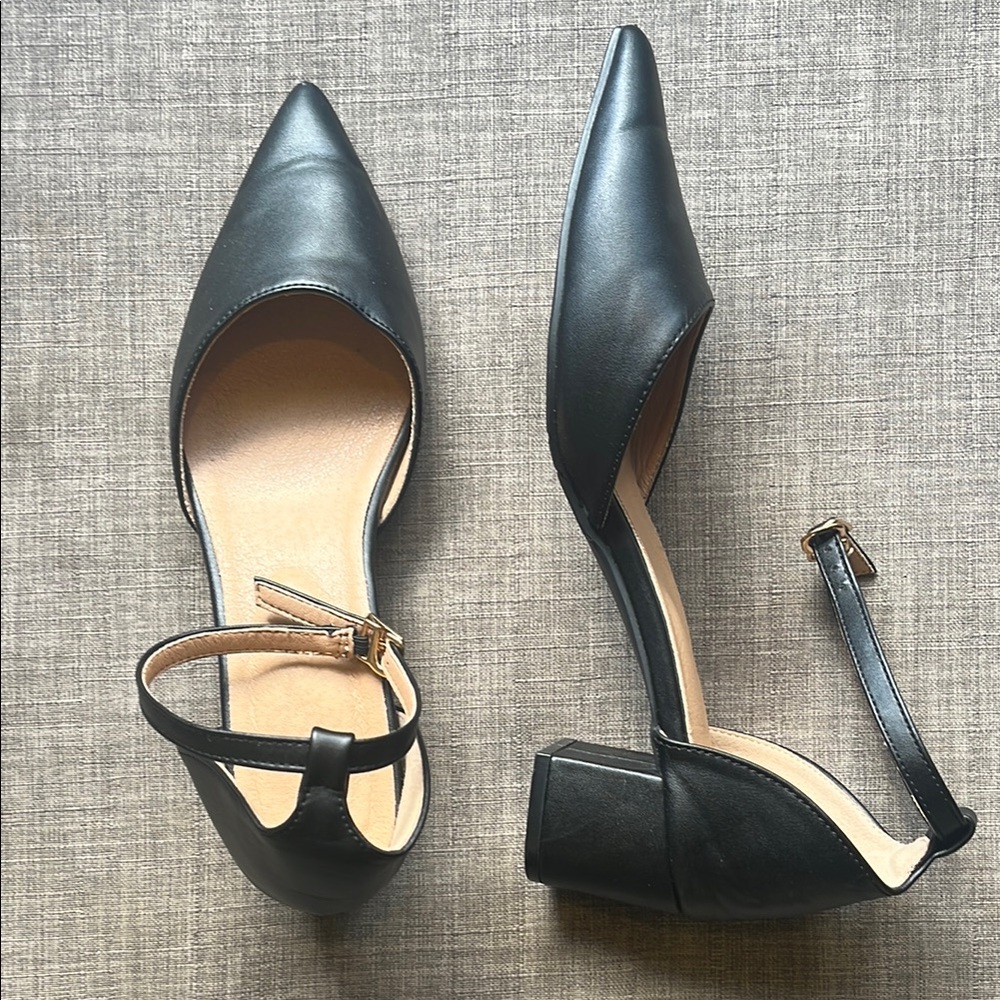 Black Pointed Heel Pumps with Ankle Strap Size 40